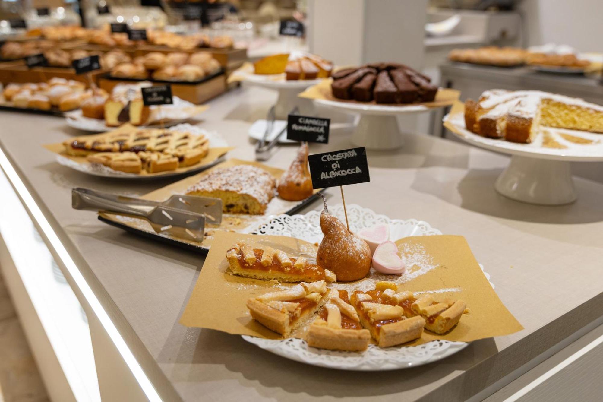 波米亚酒店 里乔内 外观 照片